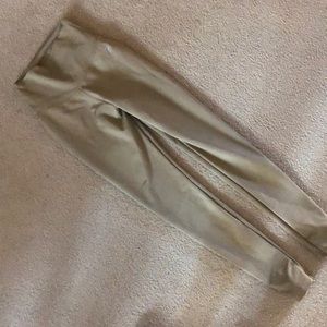 butt scrunch leggings